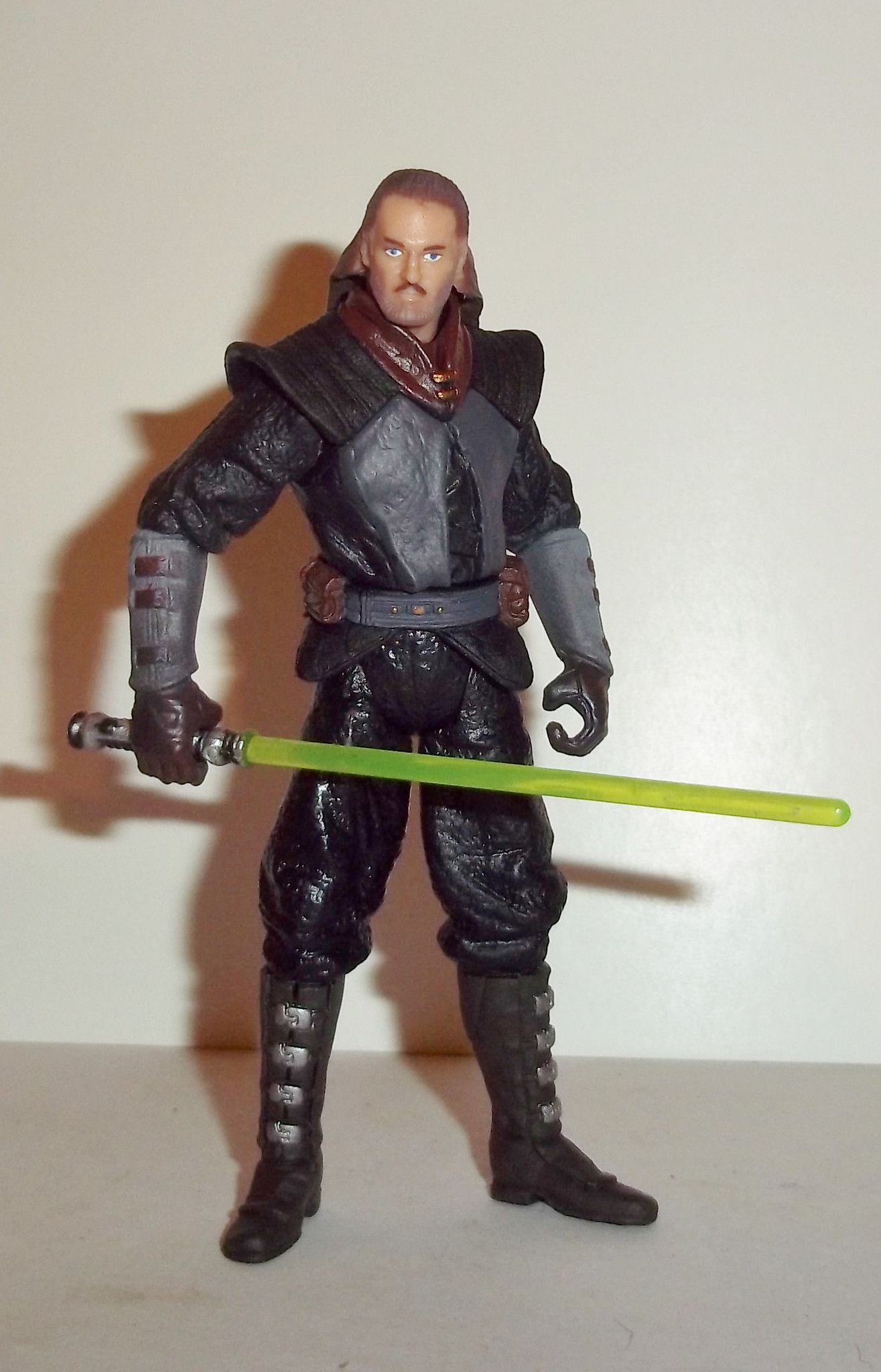 Qui-Gon Jinn - Jedi Training Gear - Power Of The Jedi action figure