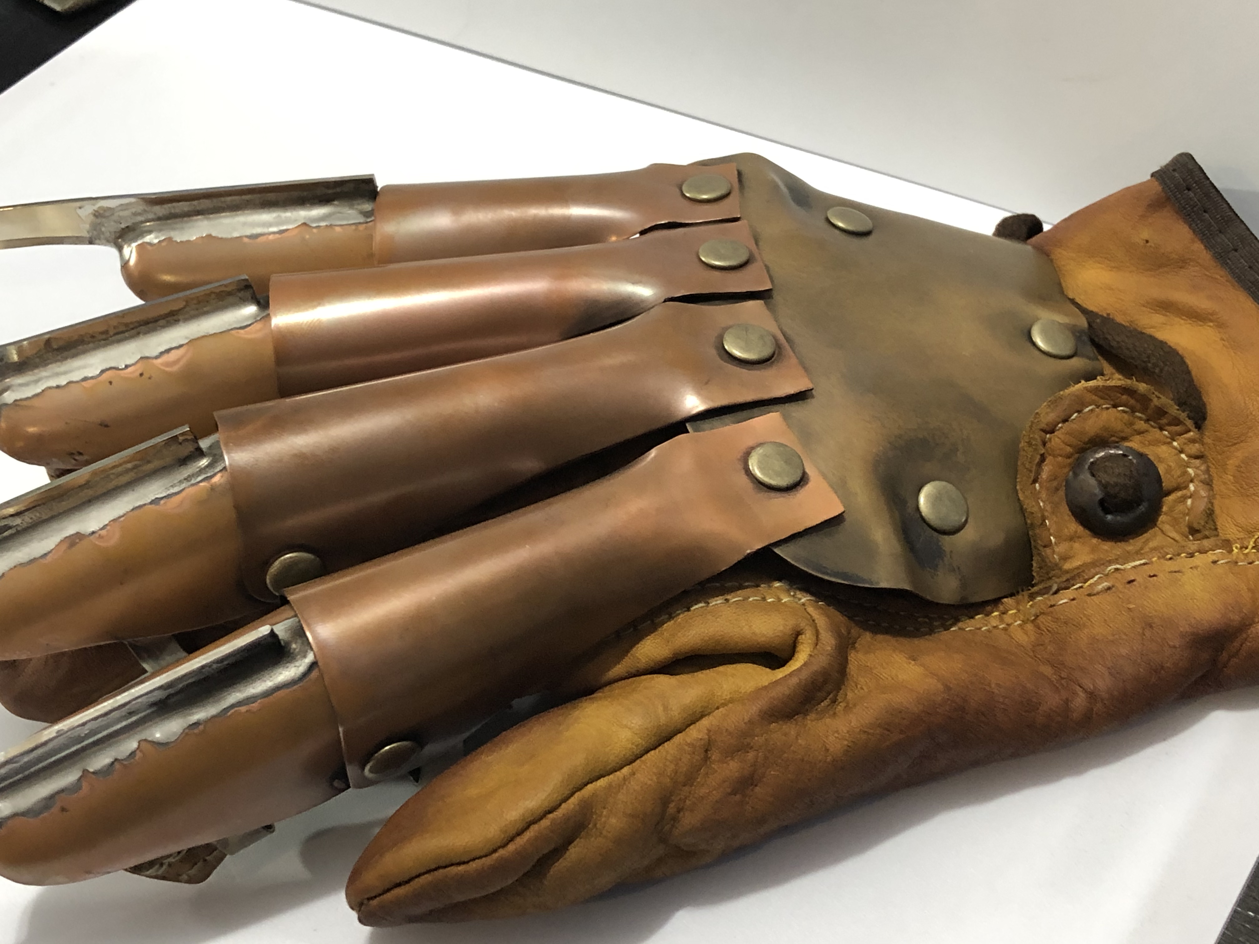 The DEFINITIVE FREDDY KRUEGER glove thread | Page 3 | RPF Costume and Prop  Maker Community