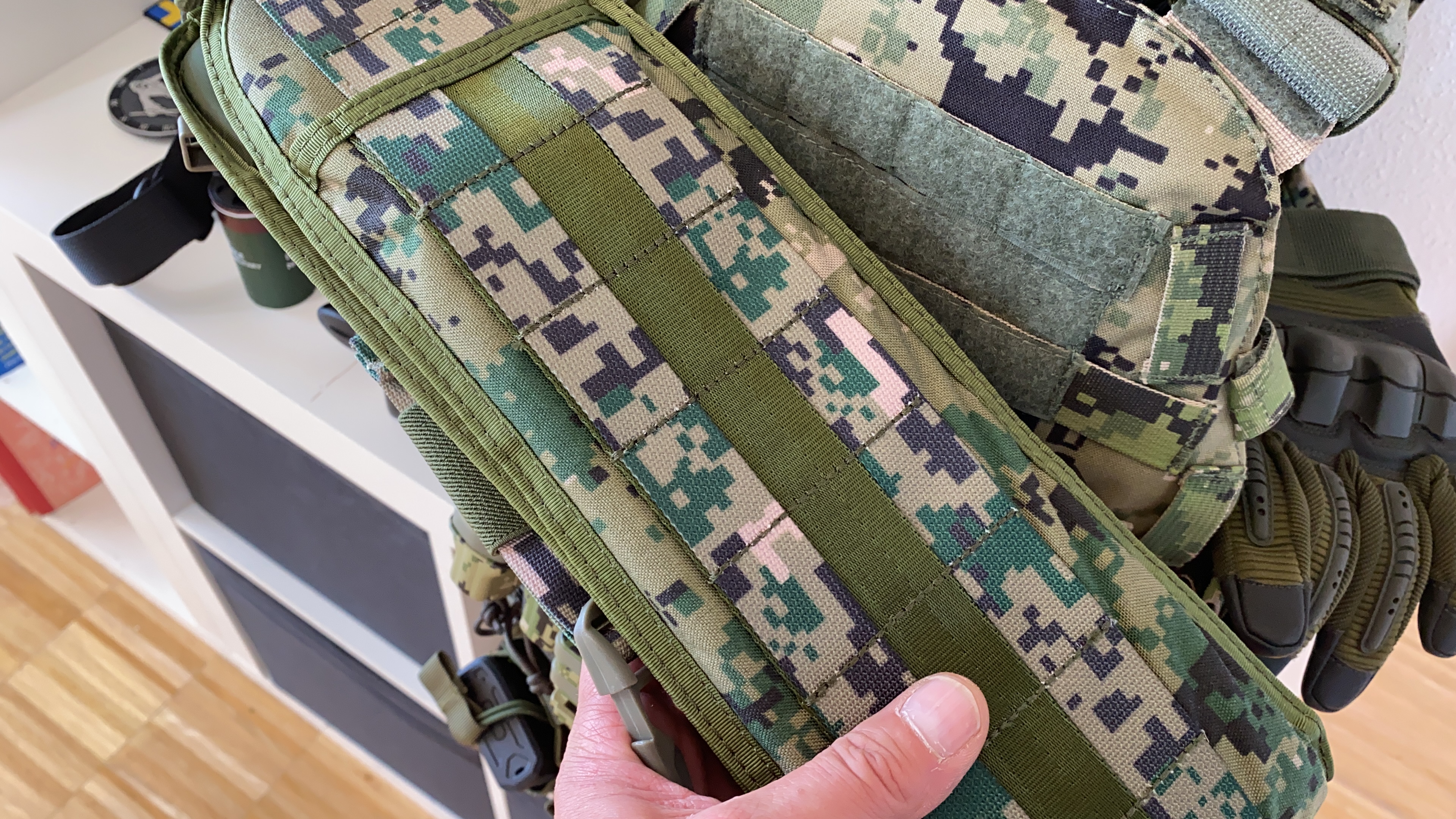 Weathering Camo gear to get the right Color/Hue AOR2 | RPF Costume and Prop  Maker Community