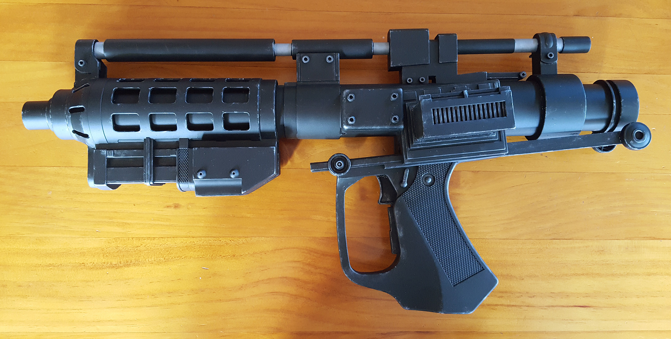 e5 blaster replica