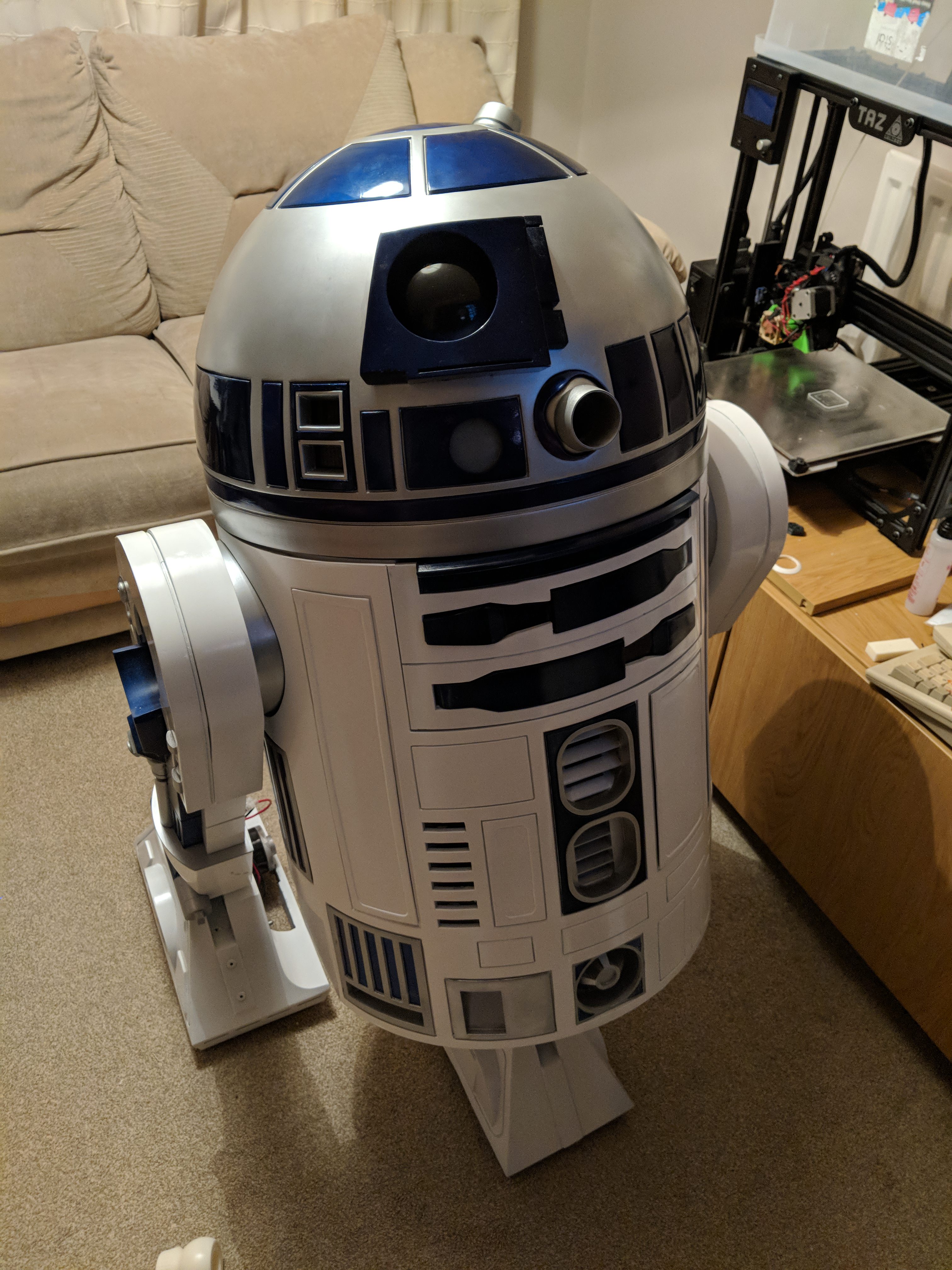 Full size R2D2 3d printed | RPF Costume and Prop Maker Community