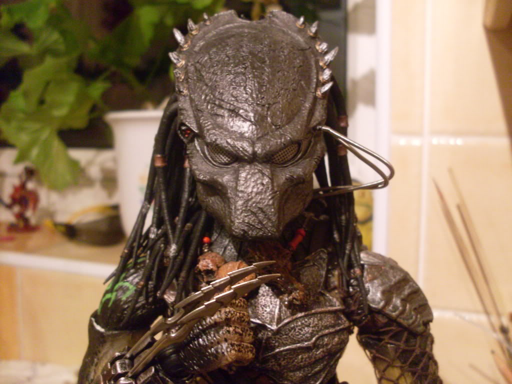 Wolf predator best sale hot toys 2.0