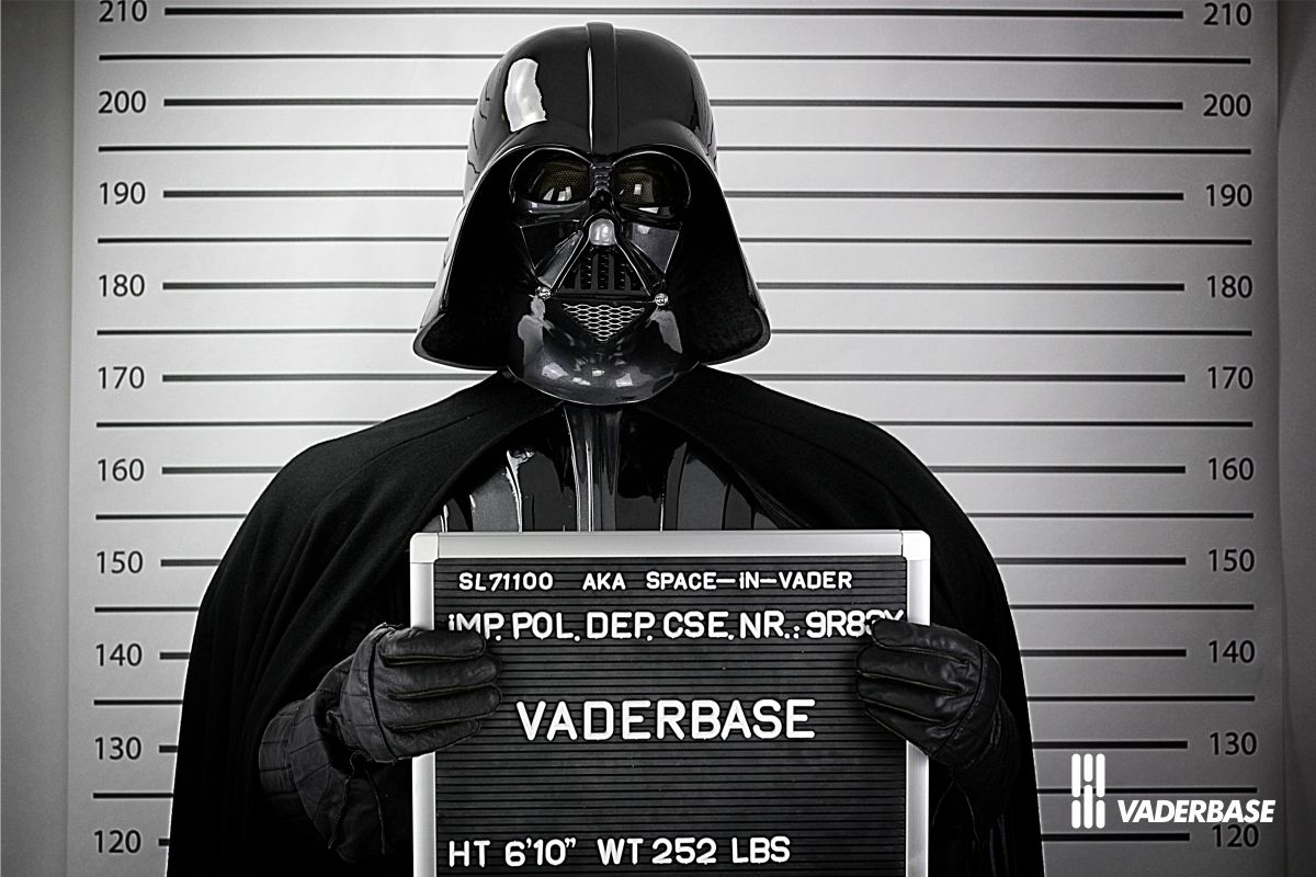 darth_vader_mugshot_esb_front.jpg