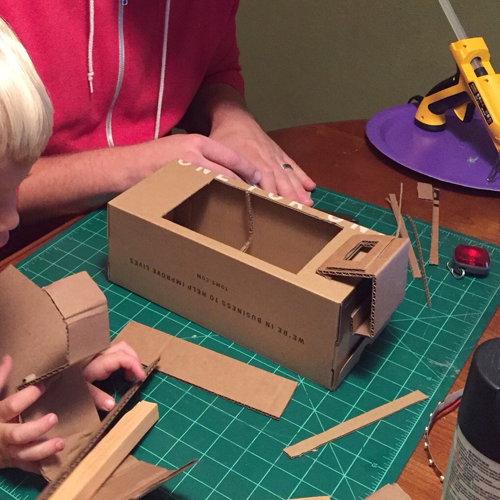 1 Hour Rainy Day Cardboard Ghost Trap Build (With my kiddo!) | RPF Costume  and Prop Maker Community