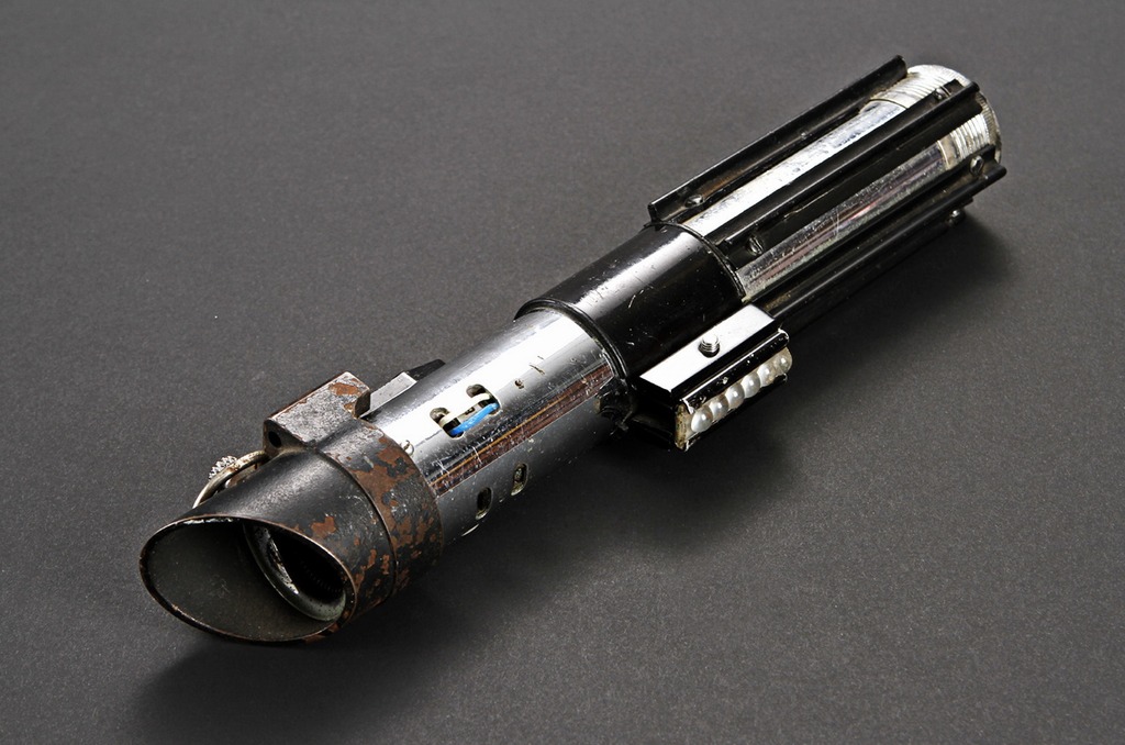 ESB_Darth_Vader_Hero_Lightsaber_2_zpszcc6ouzm.JPG