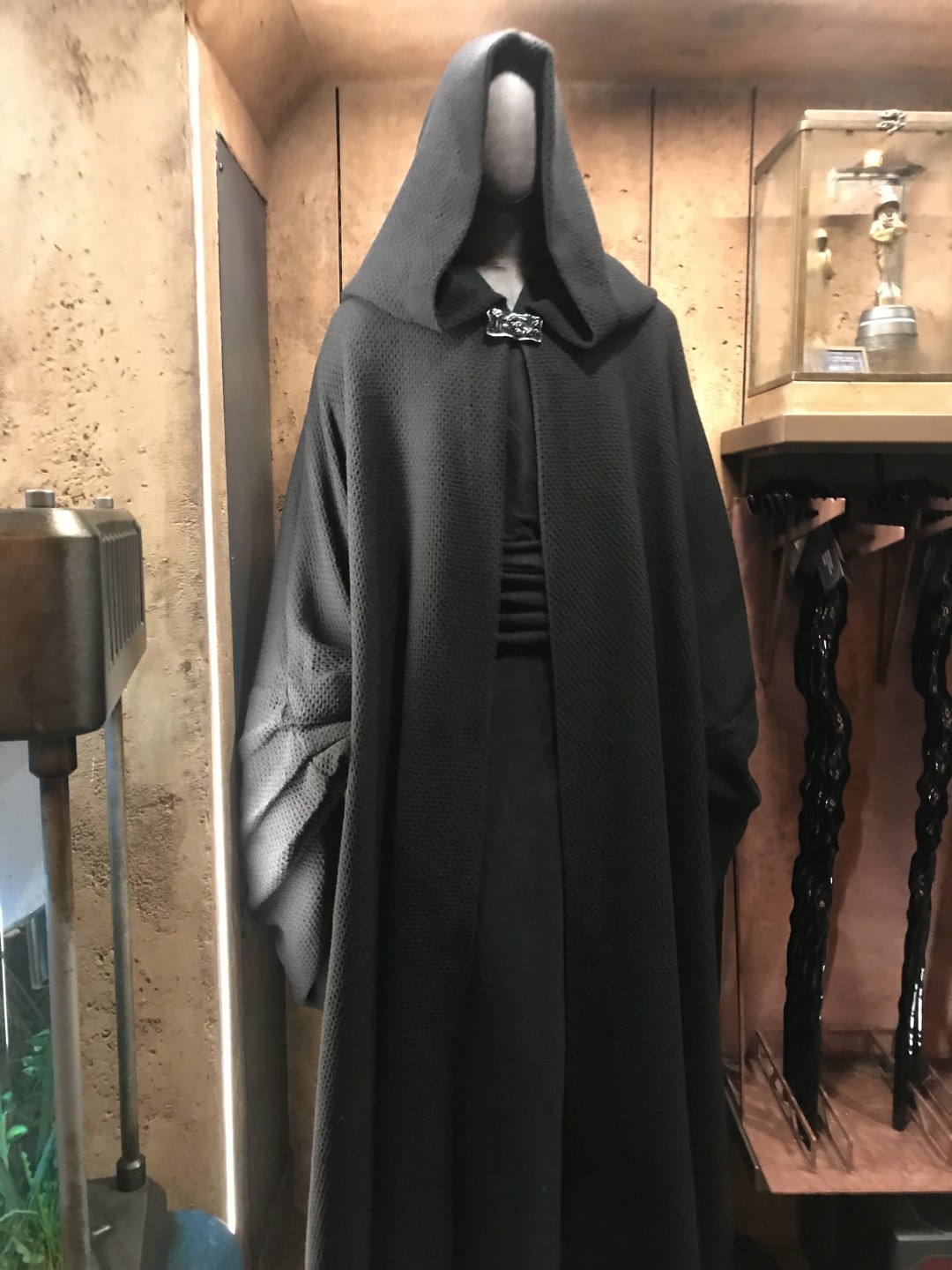 Galaxys edge emperors robes | RPF Costume and Prop Maker Community