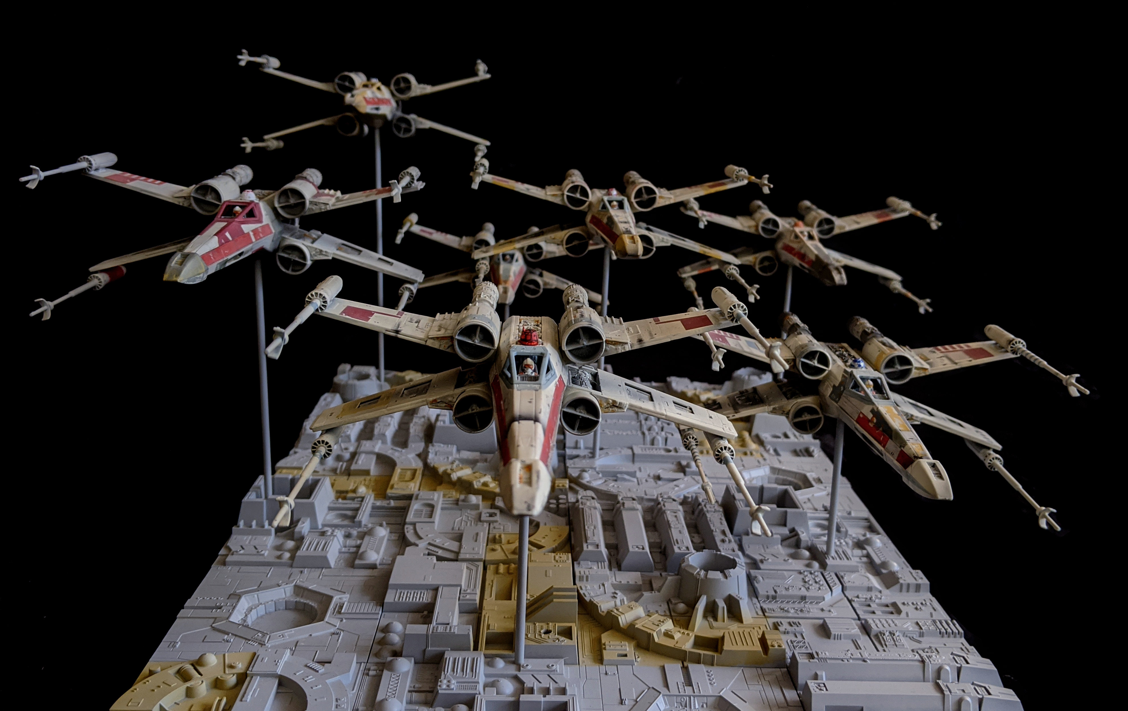 MMM_ANDREADAKIS_BANDAI_1-72_ANH_X-WING_SQUADRON_008.jpg