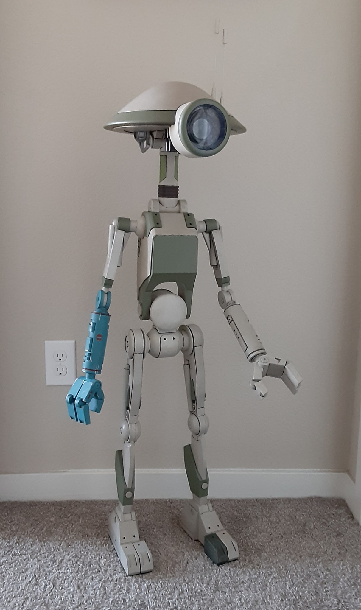 My finished Pit Droid | RPF Costume and Prop Maker Community