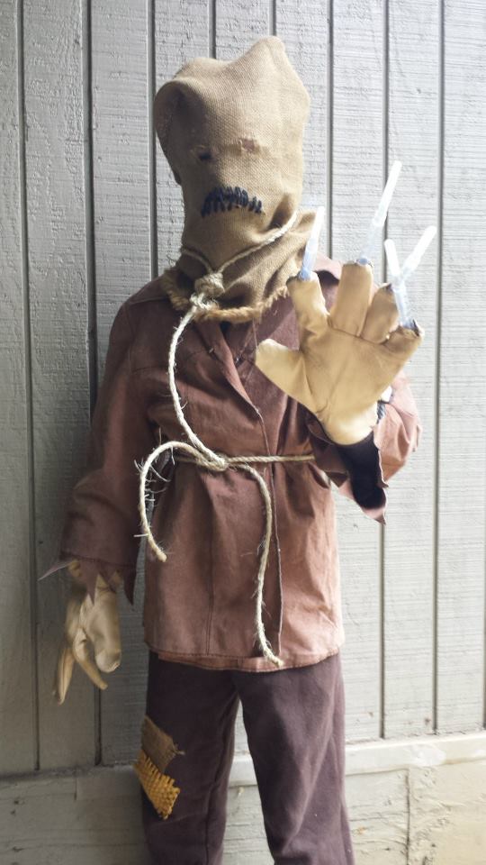 Has anyone made the Scarecrow/Dr. Crane costume from Batman Begins or  Arkham Asylum | RPF Costume and Prop Maker Community