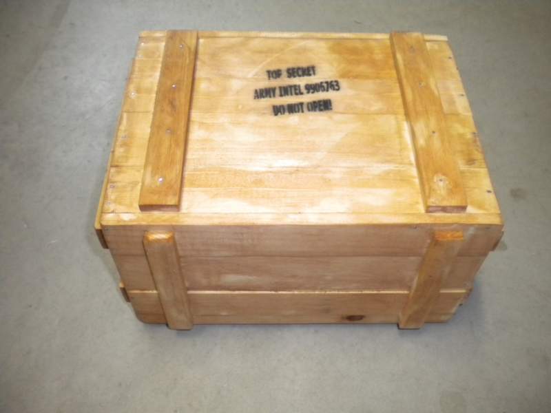 Ark Warehouse Crate