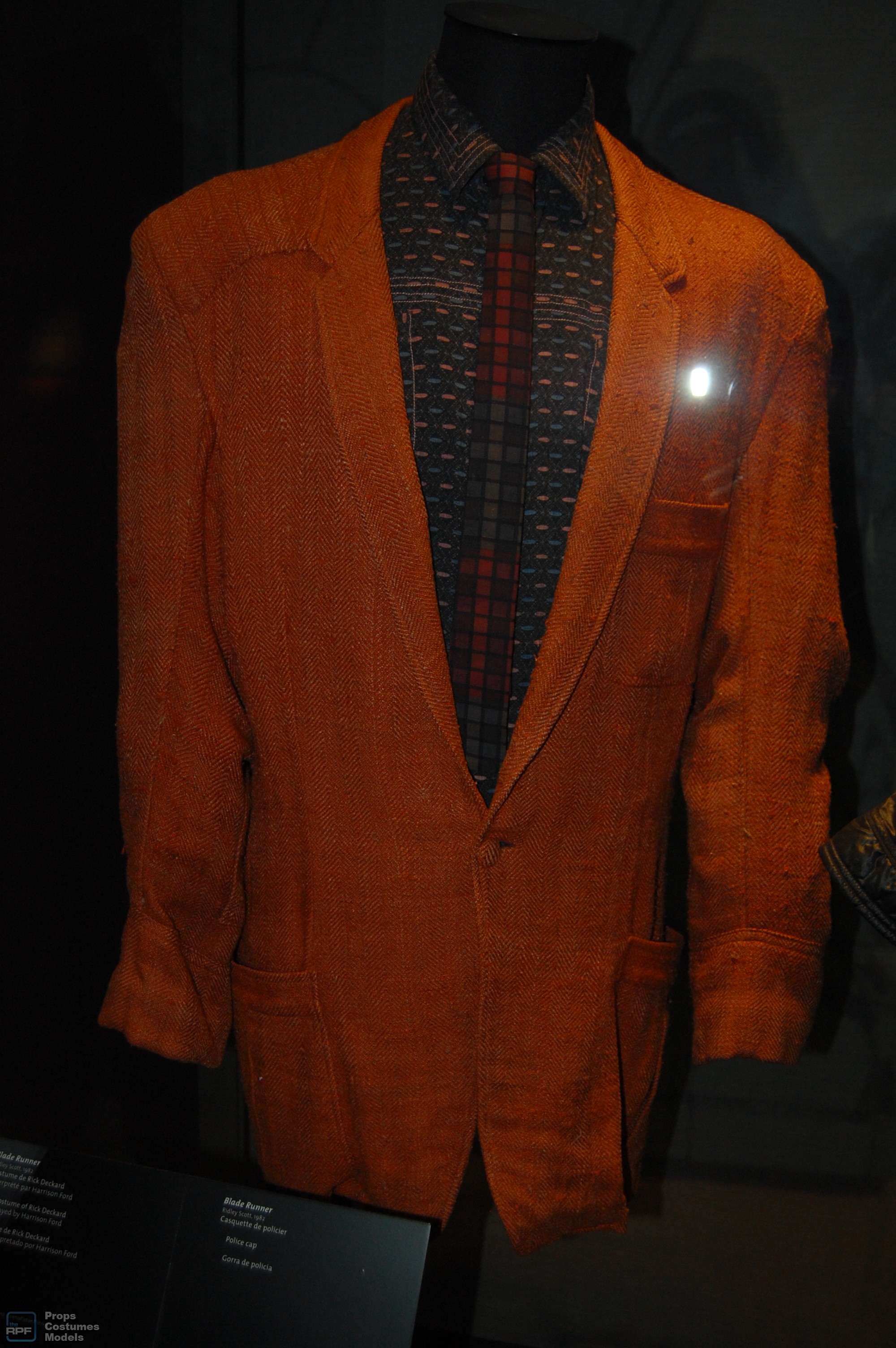 deckard's costume