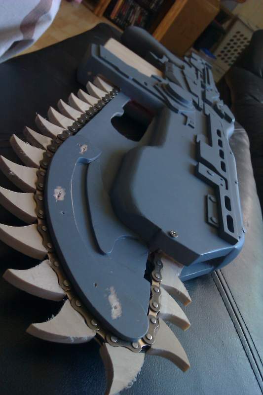 gears of war lancer i made out of wood