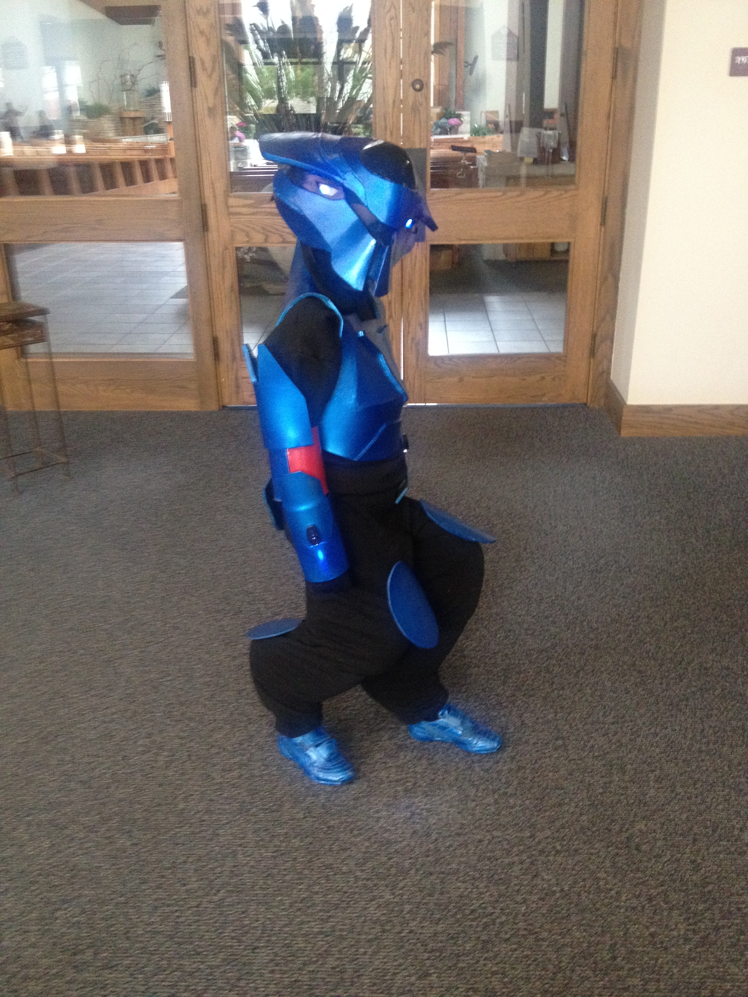kid's Halo Elite Ultra | RPF Costume and Prop Maker Community