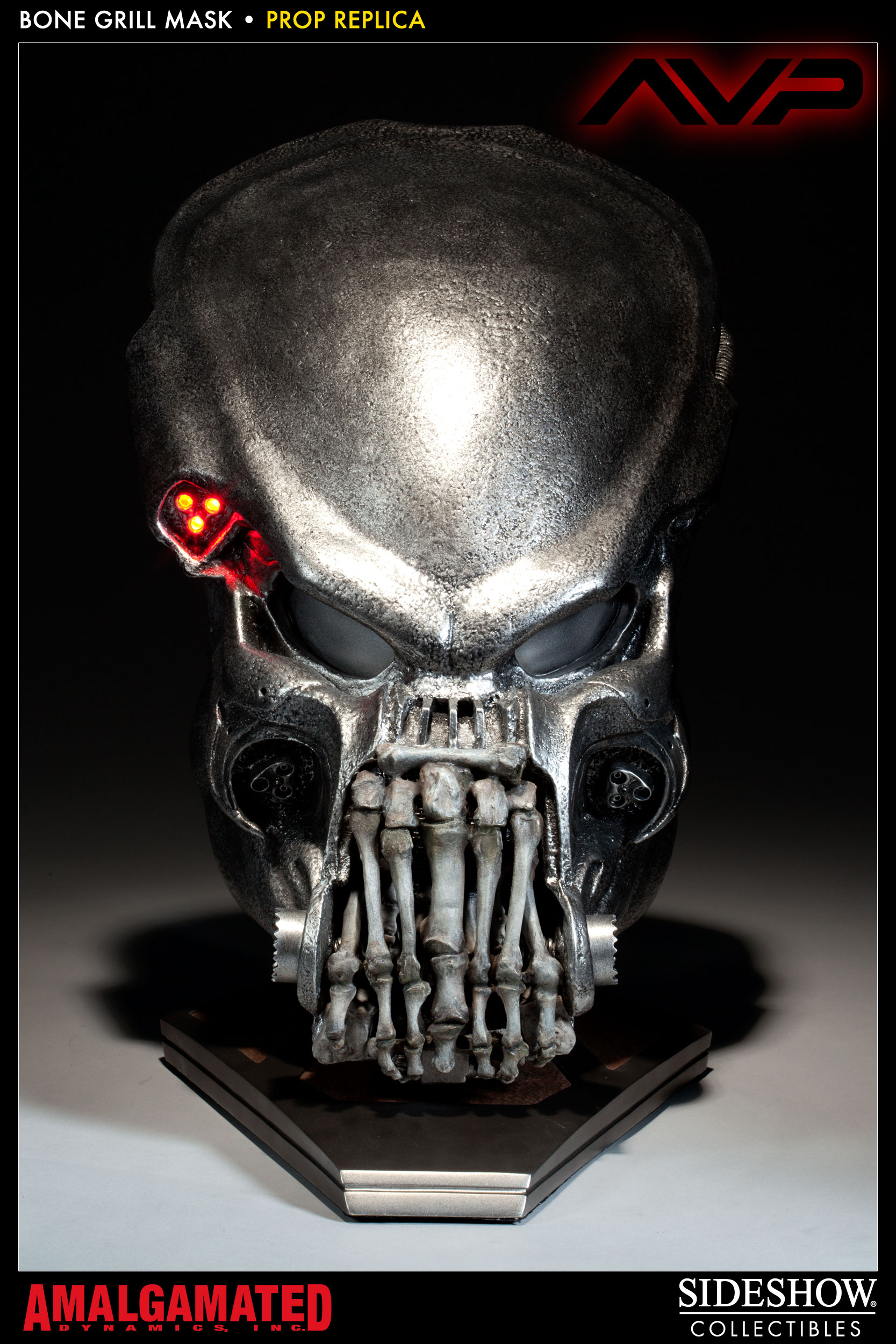 Sideshow Bone Grill Predator Mask 01