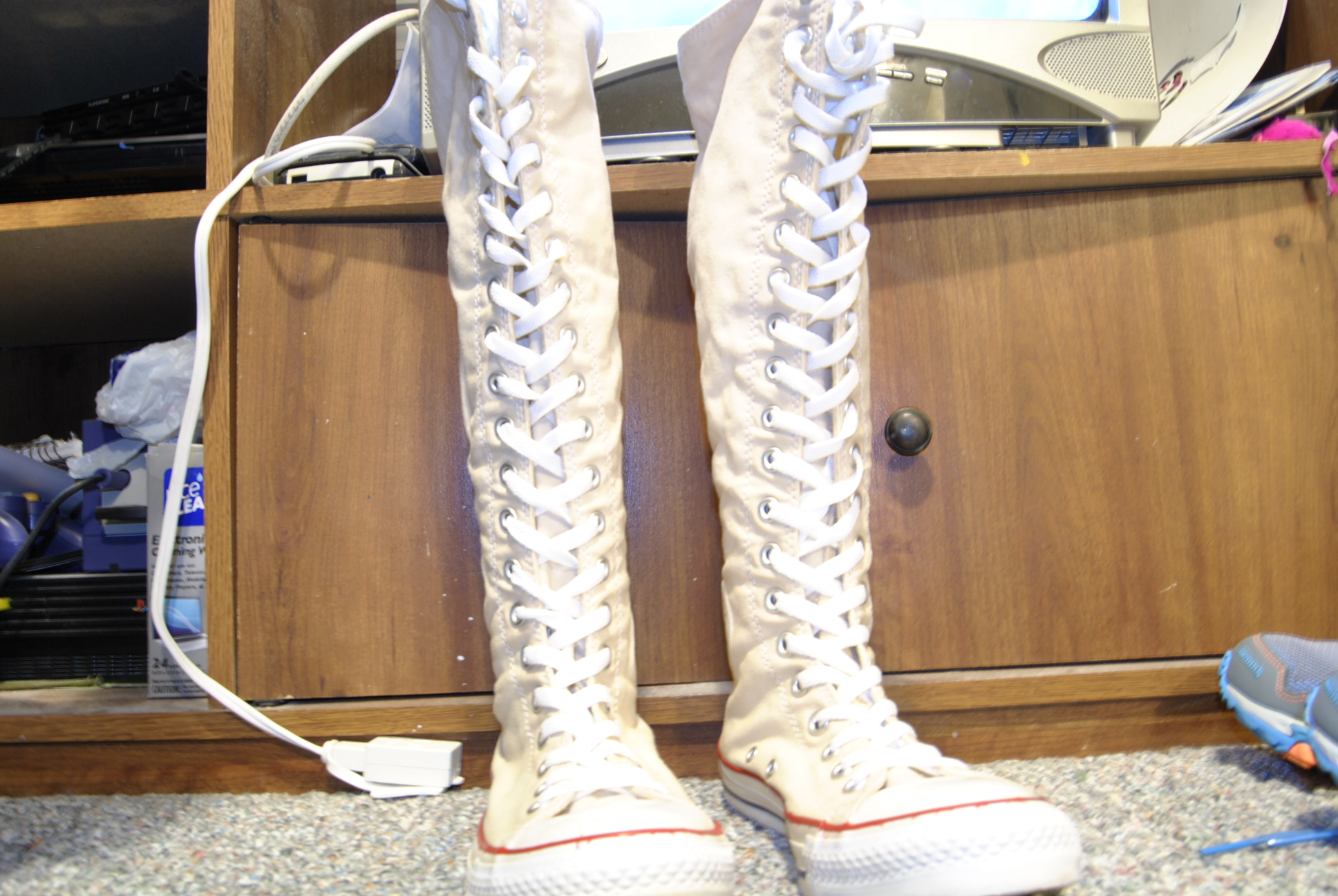 Converse hotsell high boots