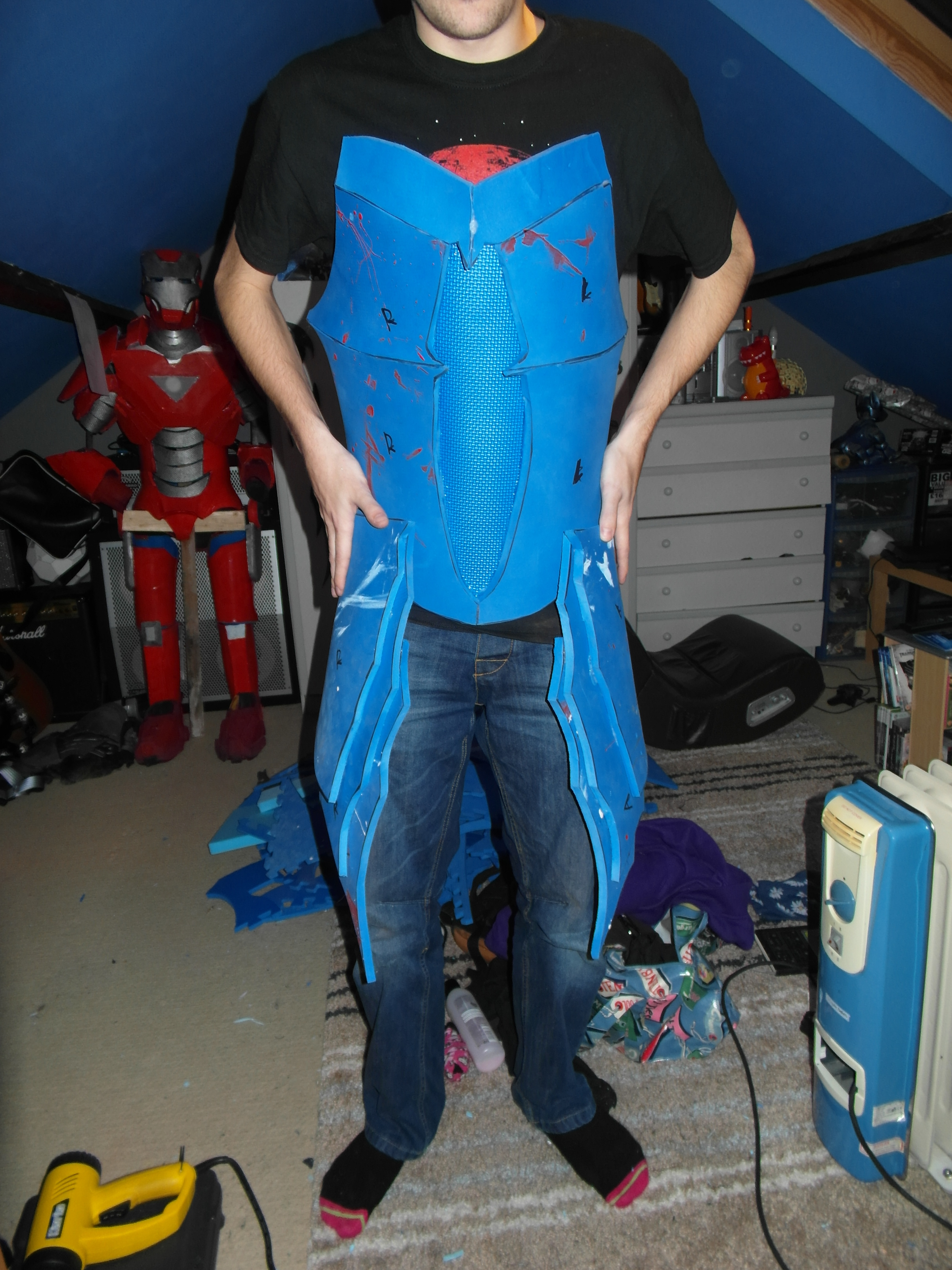 Test fitting the torso and hip plates.