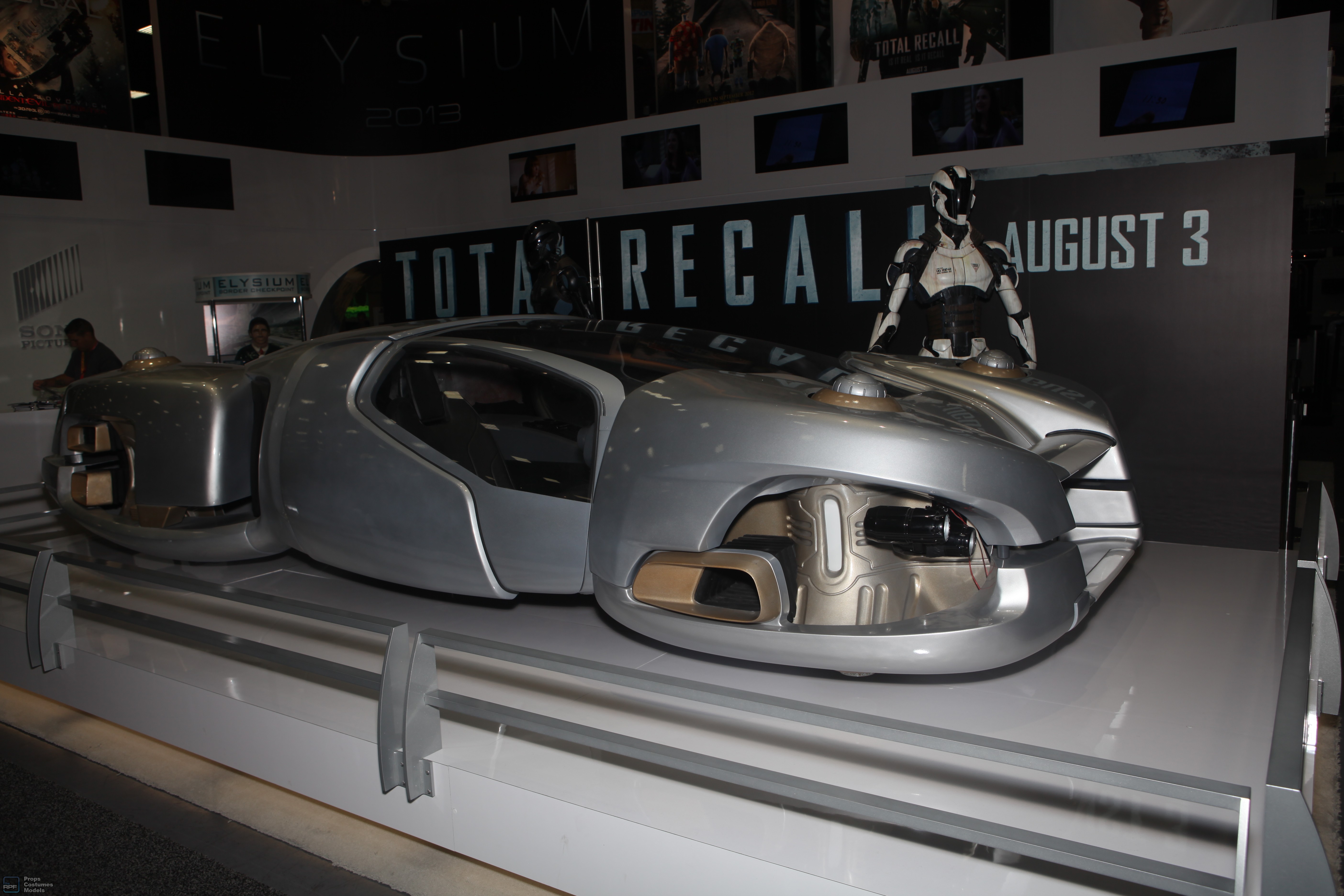 Total Recall - Hover Car