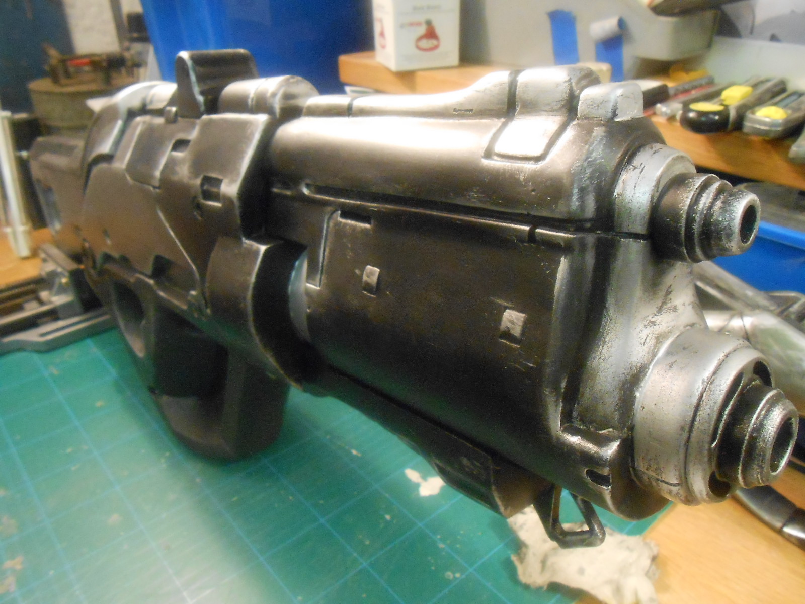 Weathering the M37 Falcon MassEffect3 gun front view